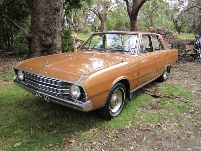 Chrysler Valiant VF V8