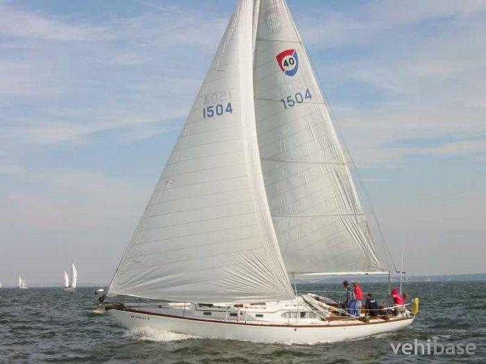 Columbia 40