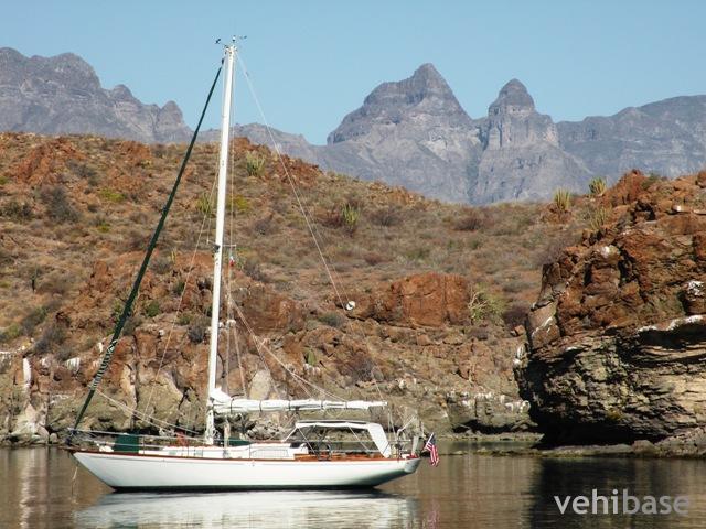Columbia 40