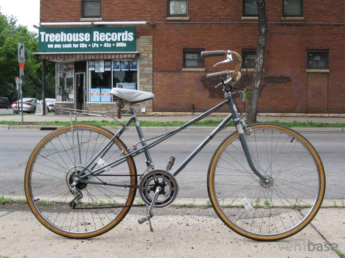 Columbia Grand Sport Classic