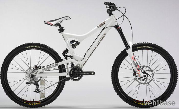 Commencal Supreme Mini DH 6.1