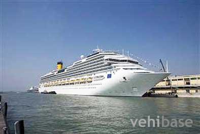 Costa Favolosa