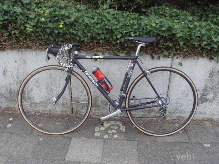 Decathlon Cobra 700