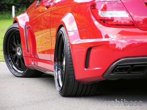 Domanig C63 Black