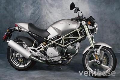 Ducati Monster 750
