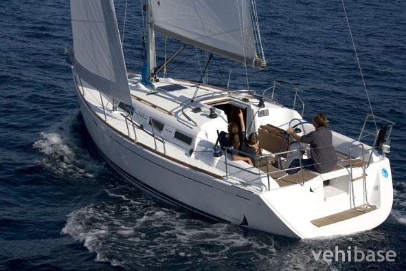 Dufour 325 Grand Large