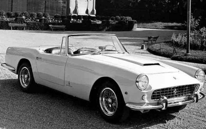 Ferrari 250 GT Convertible 2