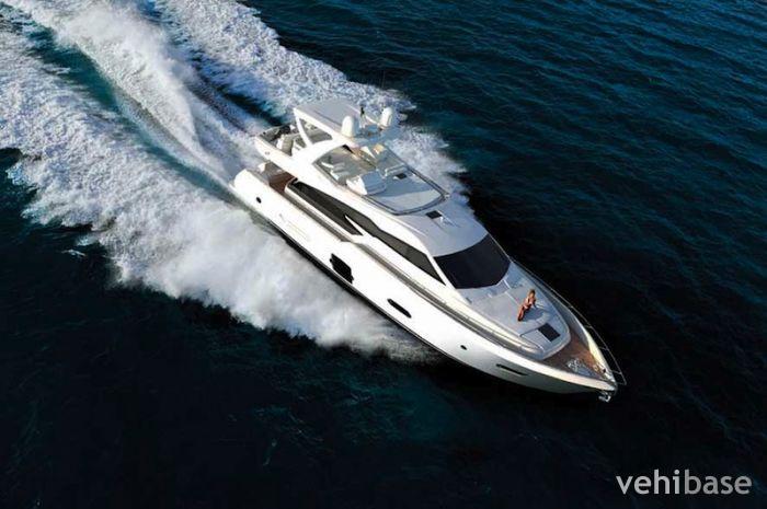 Ferretti 720