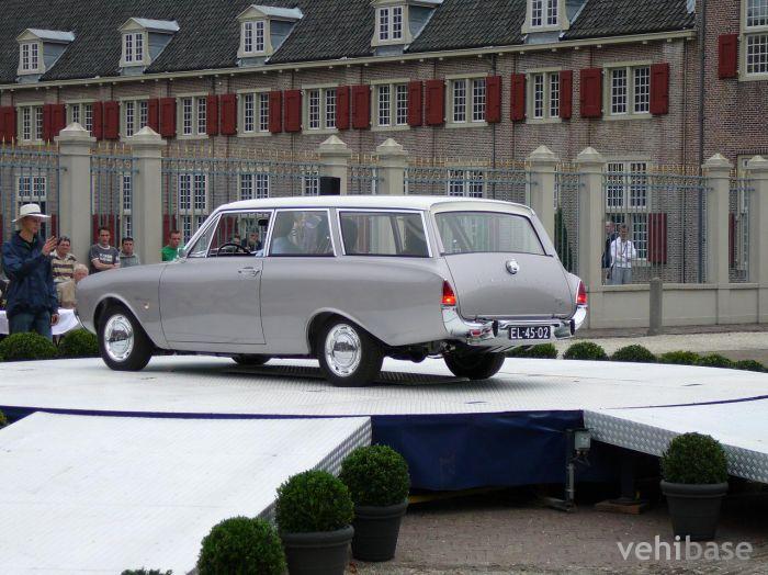 Ford 17M Taunus Turnier