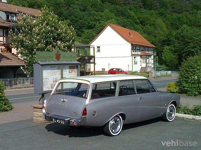 Ford 17M Taunus Turnier