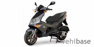 Genuine Scooter Blur SS 220i