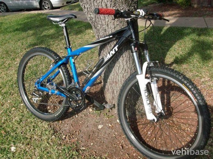 Giant Boulder SE