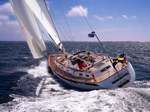 Hallberg-Rassy 43
