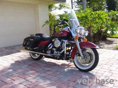 Harley-Davidson Electra Glide Road King Classic