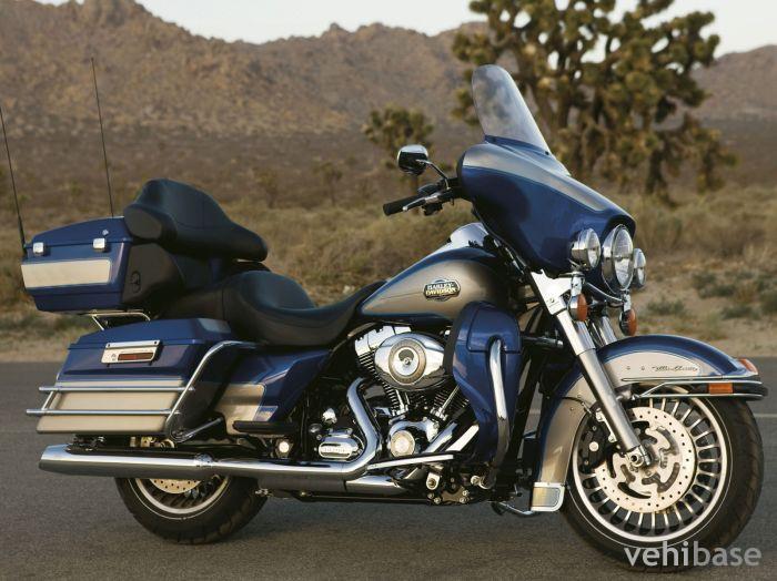 Harley-Davidson FLHTCU Ultra Classic Electra Glide