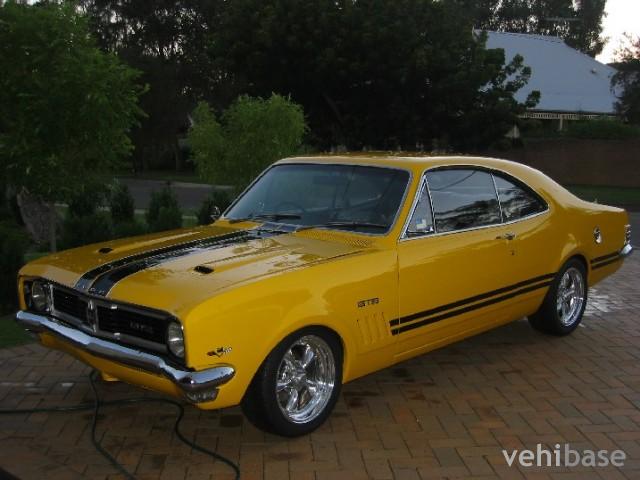 Holden HT Monaro Coupe