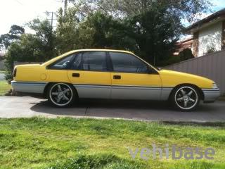 Holden VN Calais