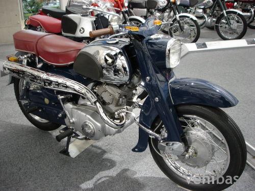 Honda Dream CS71
