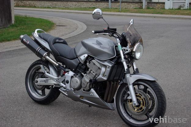 Honda Hornet 900
