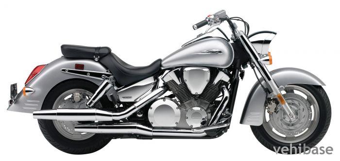 Honda VTX 1300 R Retro