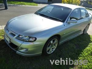 HSV VX2 R8