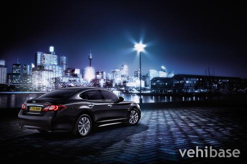 Infiniti M35h Business Edition