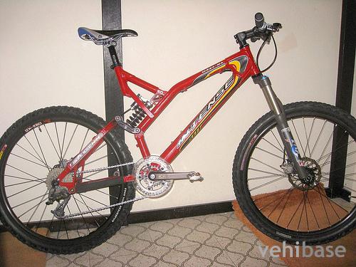 Intense Uzzi SL