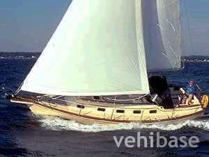 Island Packet 32
