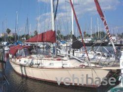 Island Packet 44