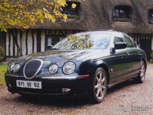 Jaguar S-Type V8 Sport