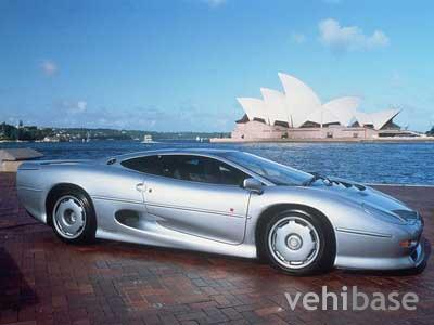 Jaguar XJ220