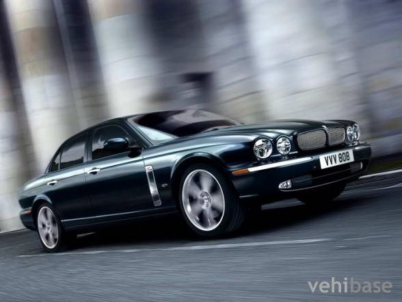 Jaguar XJR Portfolio