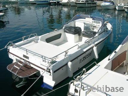 Jeanneau Europa 700