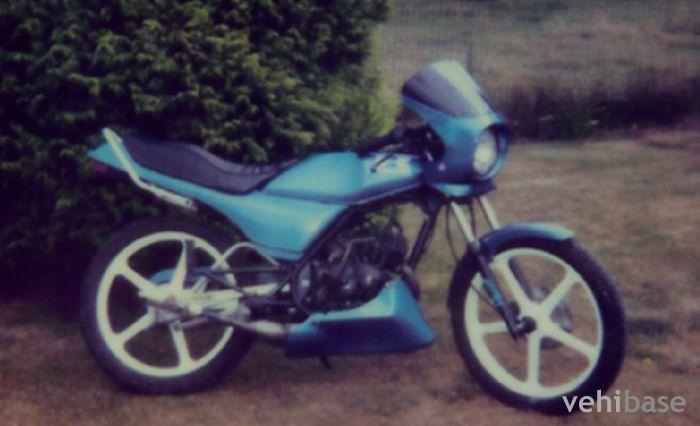 Kawasaki AR 50