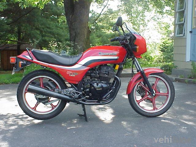 Kawasaki GPZ 305