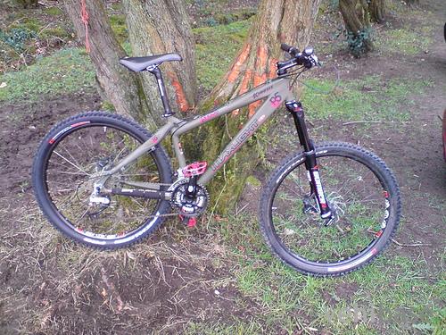 Kinesis Maxlight Pha5e