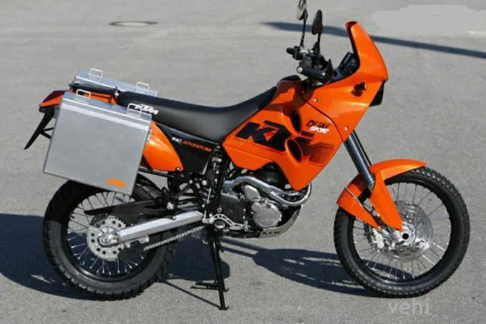 KTM LC4 640 Adventure Traveller
