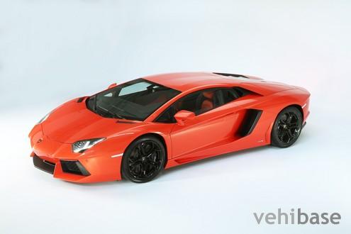 Lamborghini Aventador LP700-4