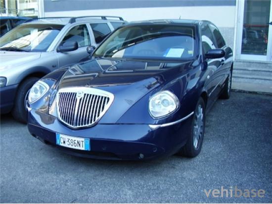Lancia Thesis 3.2 V6