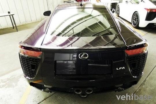 Lexus LFA Black Amethyst