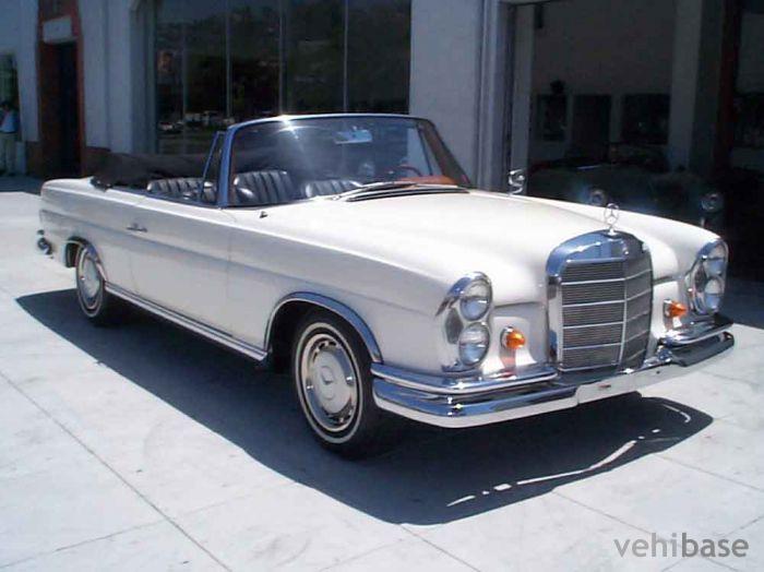 Mercedes-Benz 300 SE