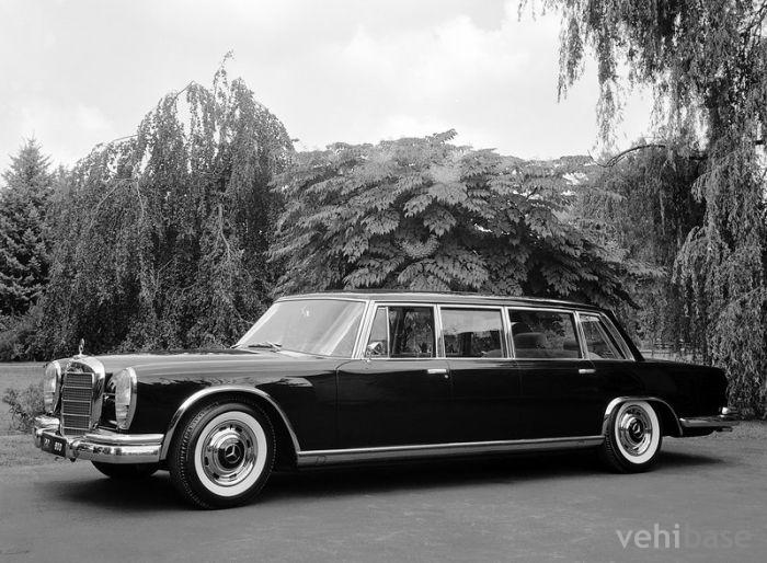 Mercedes-Benz 600 Pullman (W100)
