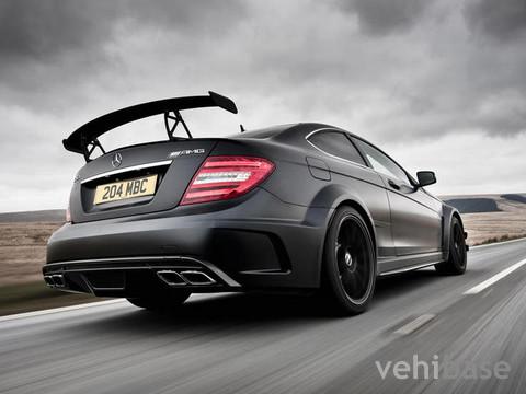 Mercedes-Benz C 63 AMG Black