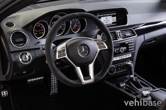 Mercedes-Benz C63 AMG Edition 507