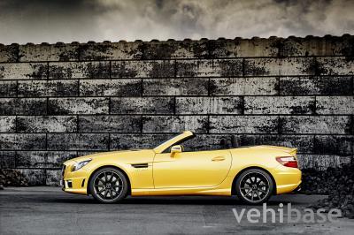 Mercedes-Benz SLK 55 AMG Streetfighter Yellow