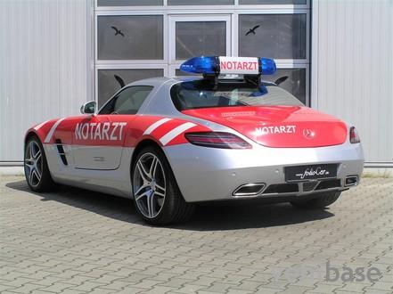 Mercedes-Benz SLS Emergency Medical Car Concept
