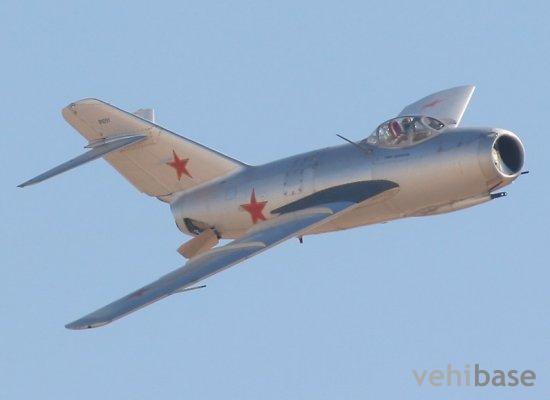 Mikoyan-Gurevich MiG-15
