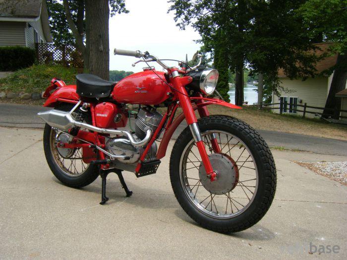 Moto Guzzi ISDT Stornello