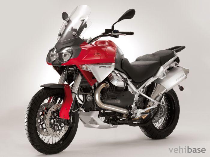 Moto Guzzi Stelvio 1200
