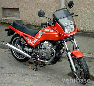 Moto Guzzi V35 III